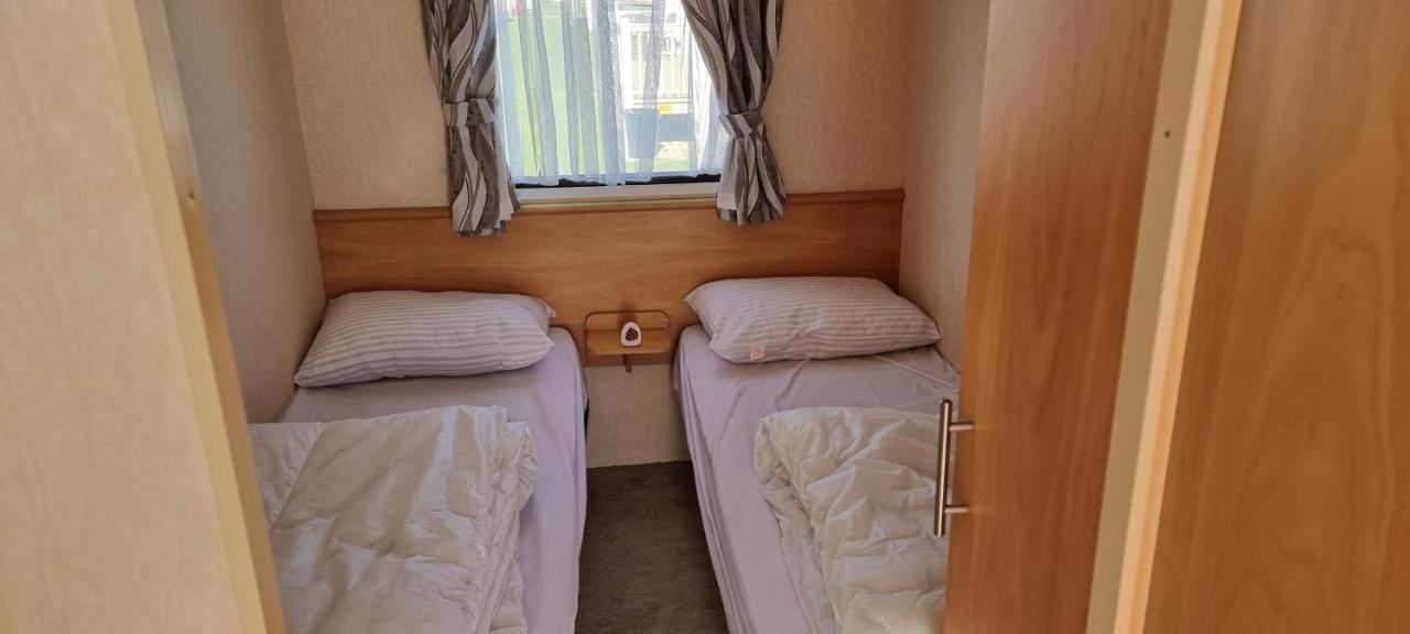 Lovely Caravan at Ingoldmells Apartman Kültér fotó
